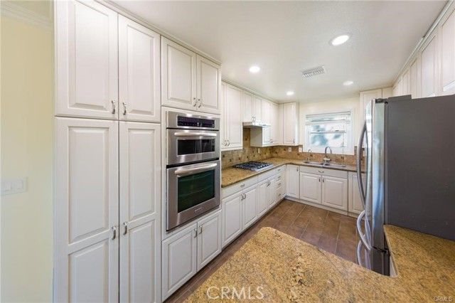 6401 Hubbard, Acton, CA 93510