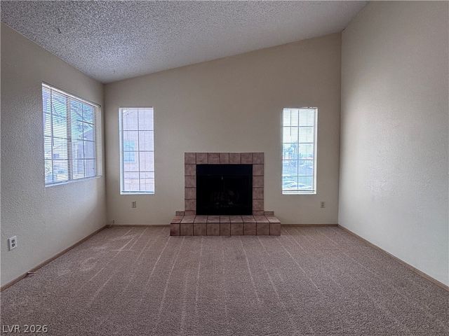 2686 Aarondavid Drive C, Las Vegas, NV 89121