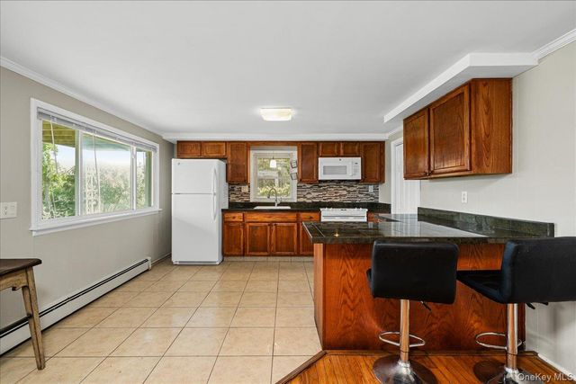 14 Hemlock Hill, Greenwood Lake, NY 10925
