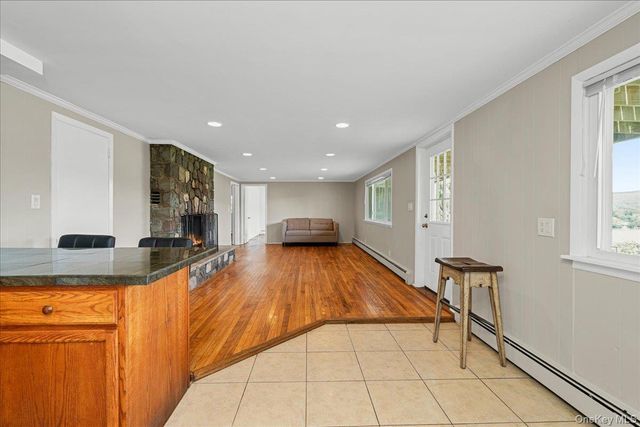 14 Hemlock Hill, Greenwood Lake, NY 10925