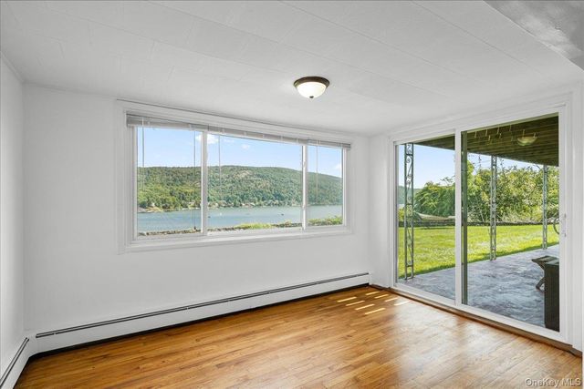 14 Hemlock Hill, Greenwood Lake, NY 10925
