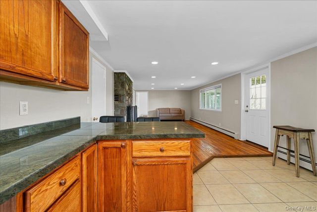14 Hemlock Hill, Greenwood Lake, NY 10925