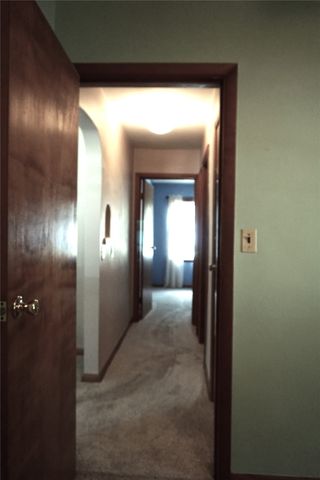 215 E Filmore Street E, Winterset, IA 50273