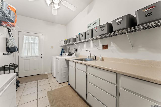 627 Morrow Ave, Zachary, LA 70791