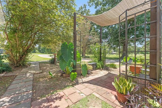 627 Morrow Ave, Zachary, LA 70791