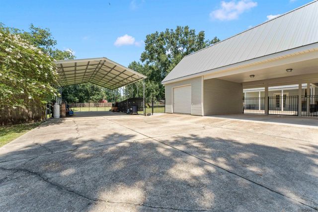 627 Morrow Ave, Zachary, LA 70791