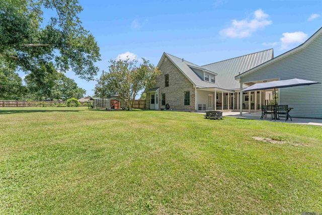 627 Morrow Ave, Zachary, LA 70791