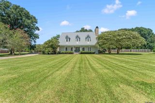 627 Morrow Ave, Zachary, LA 70791