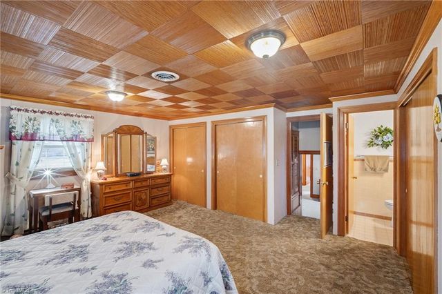 1246 Hickory Tree Road, Winston-salem, NC 27127