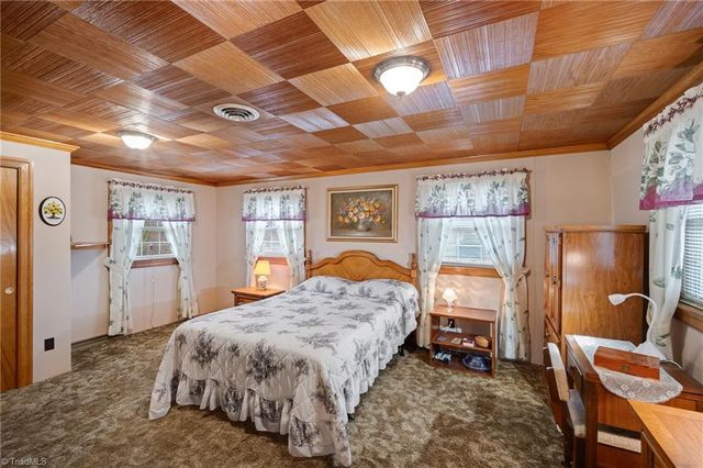 1246 Hickory Tree Road, Winston-salem, NC 27127