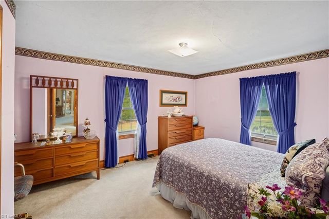 1246 Hickory Tree Road, Winston-salem, NC 27127