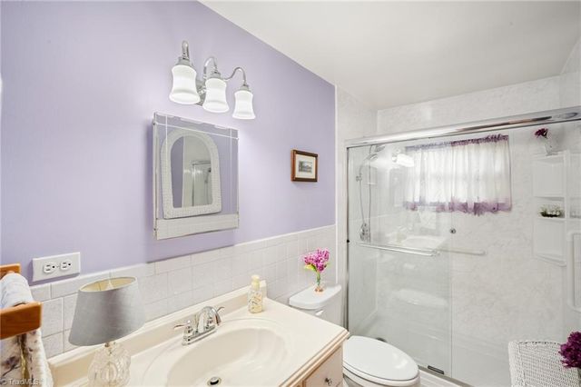 1246 Hickory Tree Road, Winston-salem, NC 27127