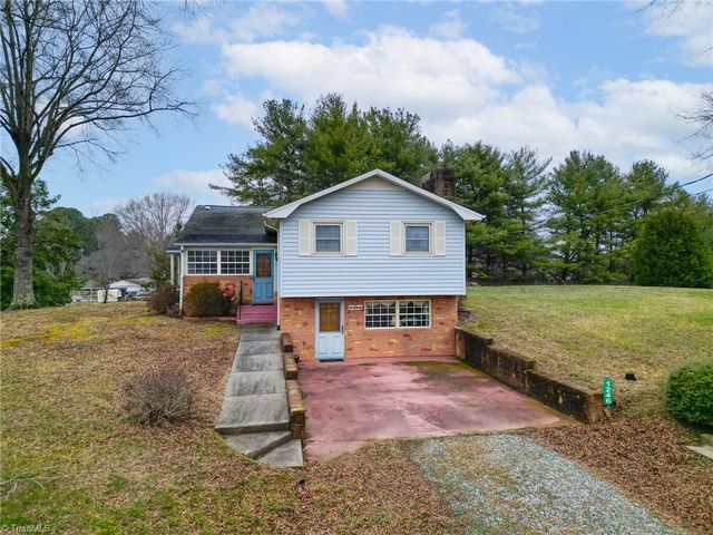 1246 Hickory Tree Road, Winston-salem, NC 27127