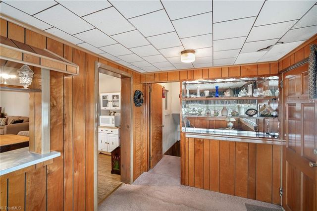 1246 Hickory Tree Road, Winston-salem, NC 27127