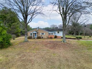 1246 Hickory Tree Road, Winston-salem, NC 27127