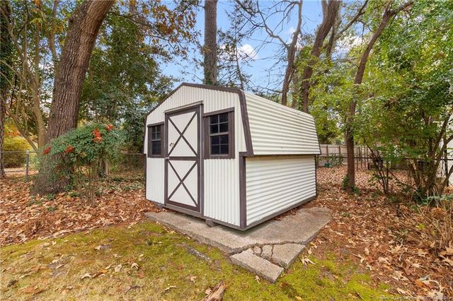 3005 Morganton Road, Fayetteville, NC 28303