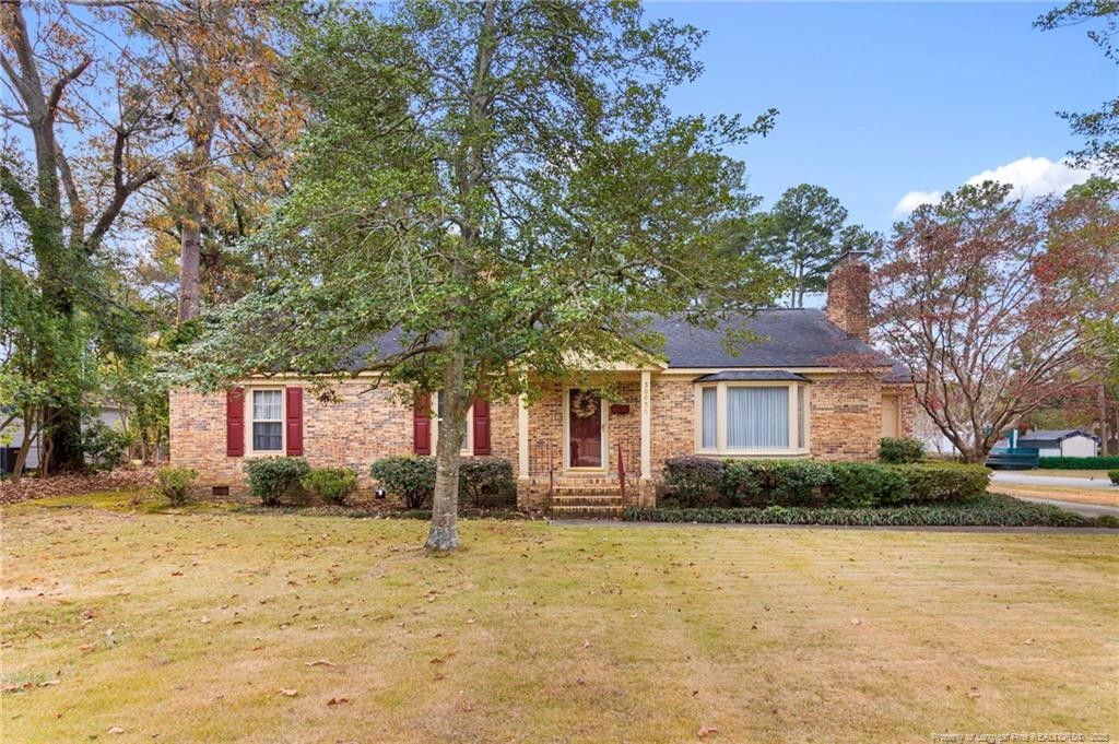 3005 Morganton Road, Fayetteville, NC 28303