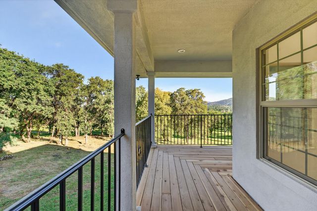 6769 Therese Trl, Browns Valley, CA 95918