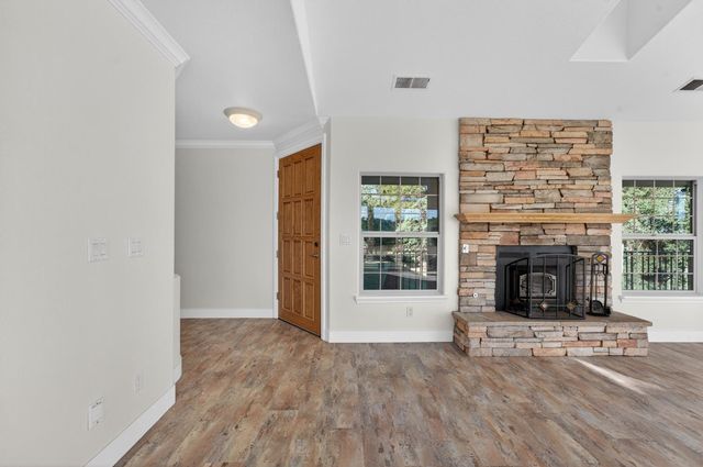 6769 Therese Trl, Browns Valley, CA 95918