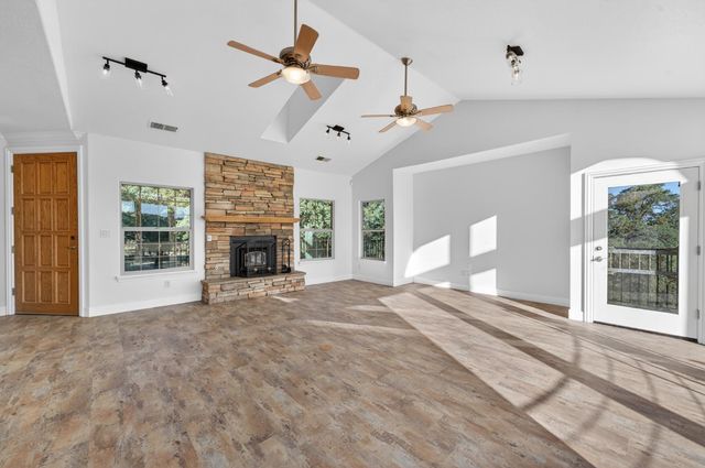 6769 Therese Trl, Browns Valley, CA 95918