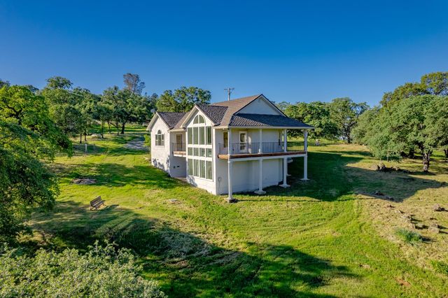 6769 Therese Trl, Browns Valley, CA 95918