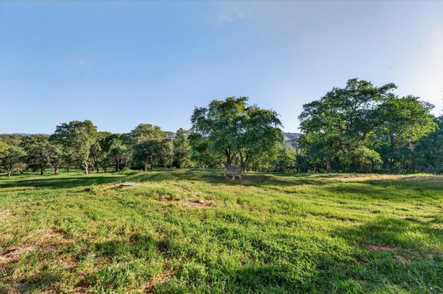 6769 Therese Trl, Browns Valley, CA 95918