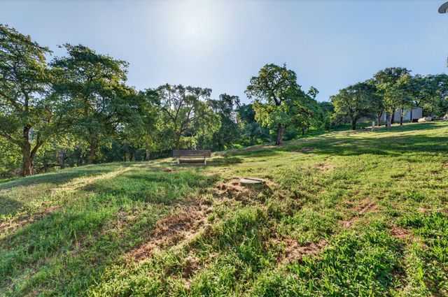 6769 Therese Trl, Browns Valley, CA 95918