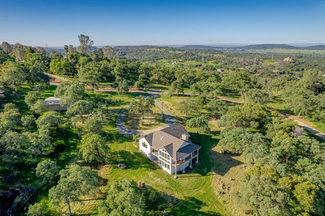 6769 Therese Trl, Browns Valley, CA 95918