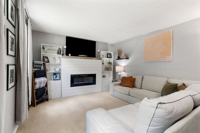 71 Mason, Townsend, MA 01474