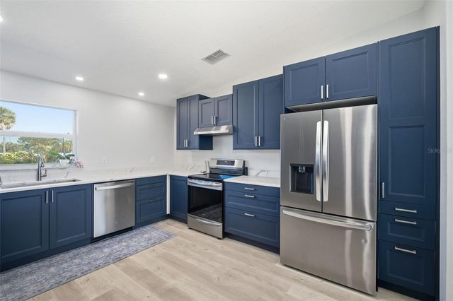 1826 NEBRASKA AVENUE NE, St Petersburg, FL 33703