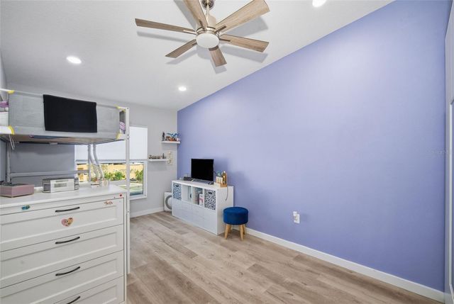 1826 NEBRASKA AVENUE NE, St Petersburg, FL 33703