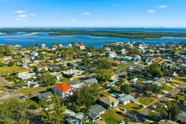 1826 NEBRASKA AVENUE NE, St Petersburg, FL 33703