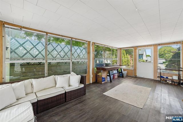 1 Hillside Terrace, Wallington, NJ 07057