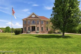 3907 Clarke Pointe Ct, Crestwood, KY 40014
