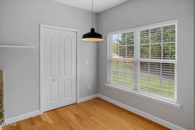 207 Azalea Ridge, Johnson City, TN 37601