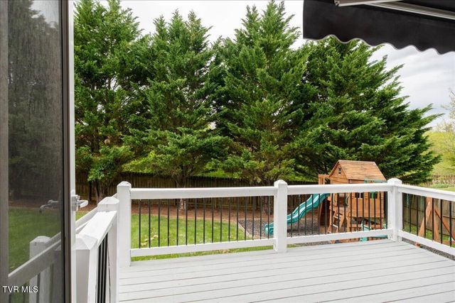 207 Azalea Ridge, Johnson City, TN 37601