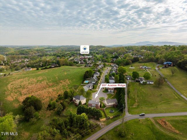 207 Azalea Ridge, Johnson City, TN 37601