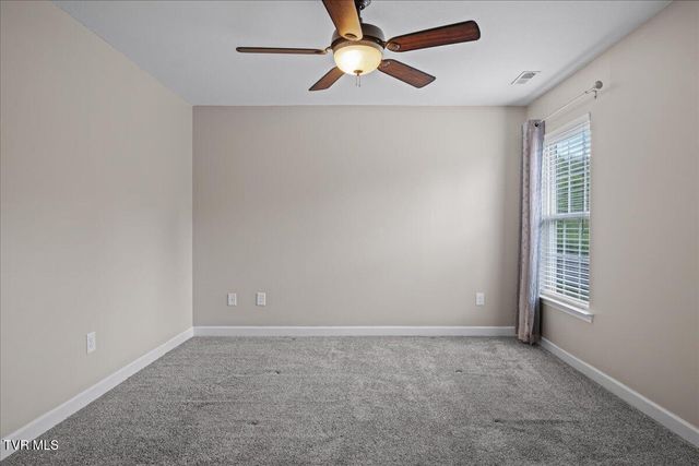 207 Azalea Ridge, Johnson City, TN 37601