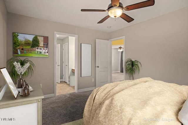 207 Azalea Ridge, Johnson City, TN 37601