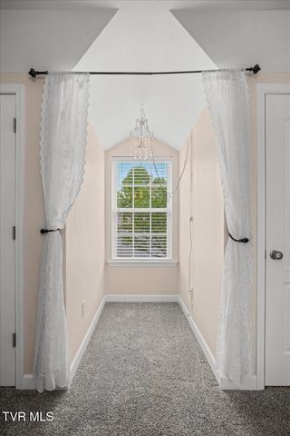 207 Azalea Ridge, Johnson City, TN 37601