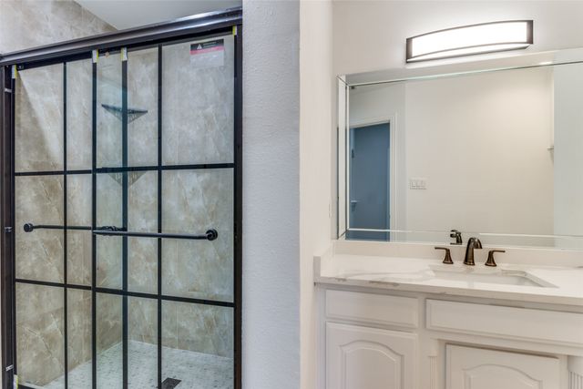 6315 Millwood Court, Arlington, TX 76016