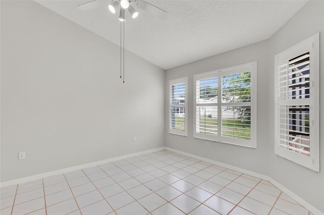 701 GLEN OAKS DRIVE, Leesburg, FL 34748