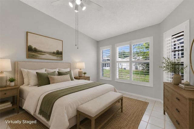 701 GLEN OAKS DRIVE, Leesburg, FL 34748