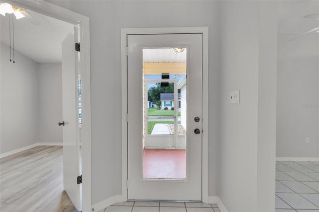 701 GLEN OAKS DRIVE, Leesburg, FL 34748