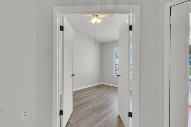 701 GLEN OAKS DRIVE, Leesburg, FL 34748
