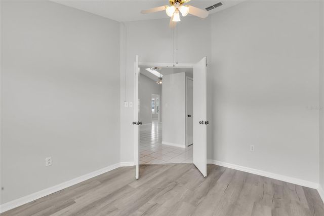 701 GLEN OAKS DRIVE, Leesburg, FL 34748