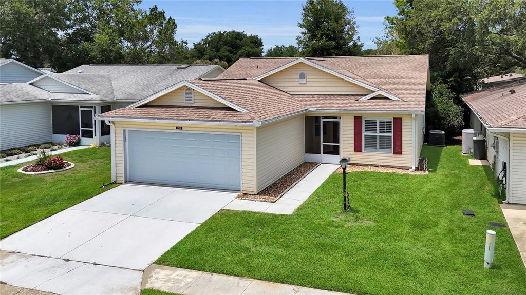 701 GLEN OAKS DRIVE, Leesburg, FL 34748