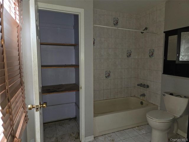 119 Cedar Street, Centereach, NY 11720