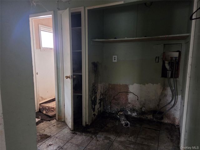 119 Cedar Street, Centereach, NY 11720