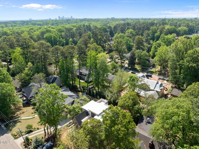 3431 Bradley Place, Raleigh, NC 27607